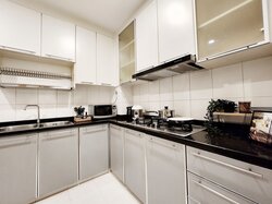 The Champagne (D14), Apartment #457656631